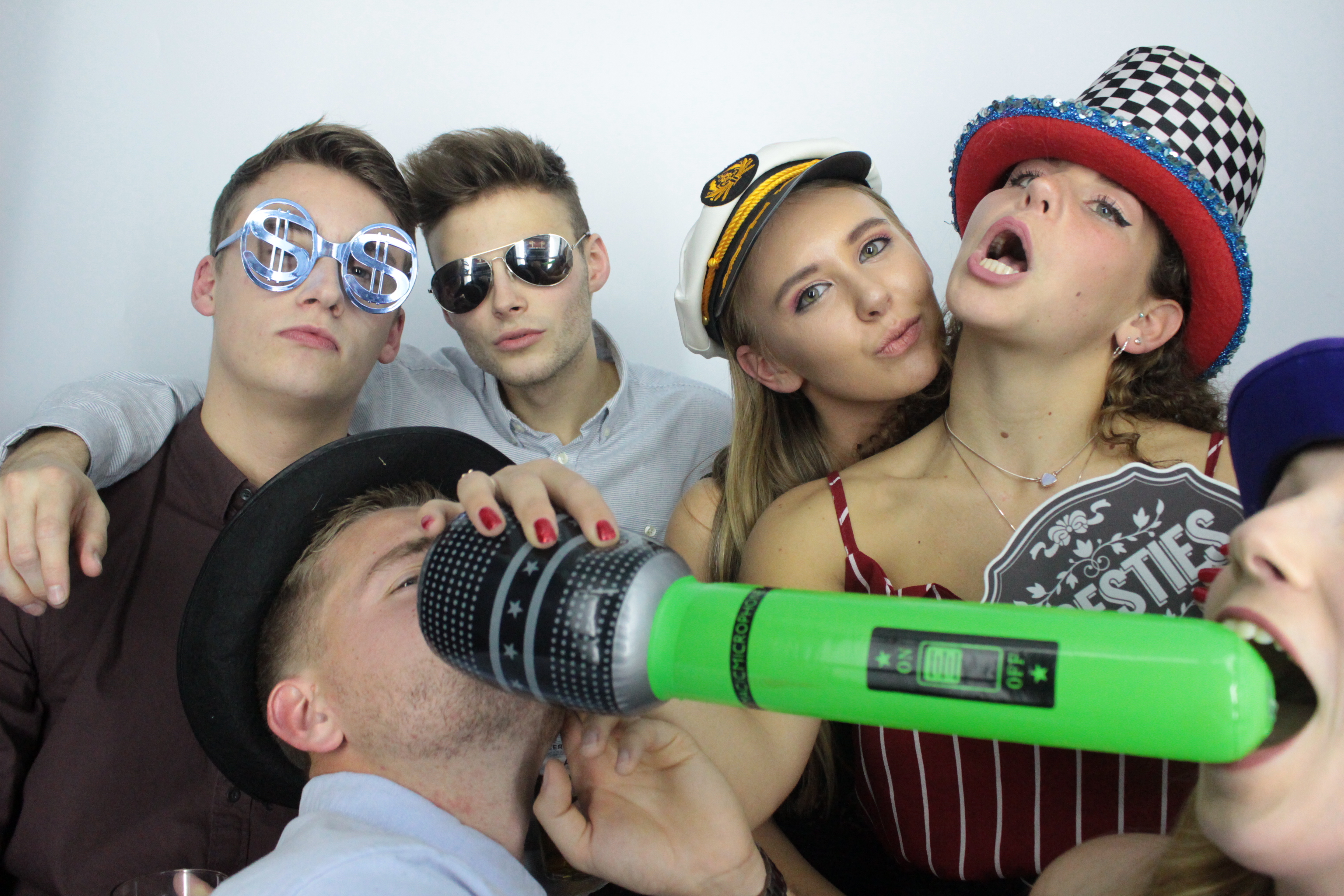Lucy's 21st Birthday  | View more photos from the event at gallery.myphotoboothexperience.co.uk/u/MyPhotoBoothExperienceLtd/Lucys-21st-Birthday